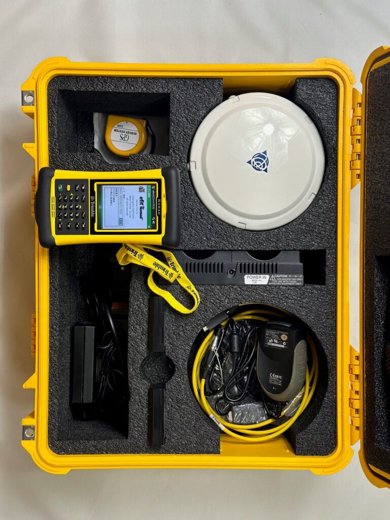 Trimble R6-Model3